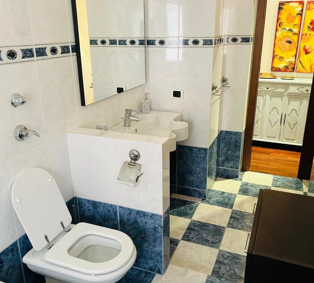 Apartment Spazio Prestige Milan Italy